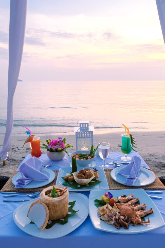 Romantic dinner on beach