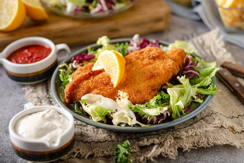 Fried cod with salad